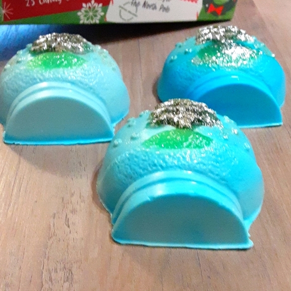 Handcrafted Sugar Cookie Soap - Picture 4 of 4